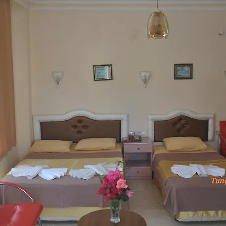 Aysu Tunc 酒店 贝尔迪比